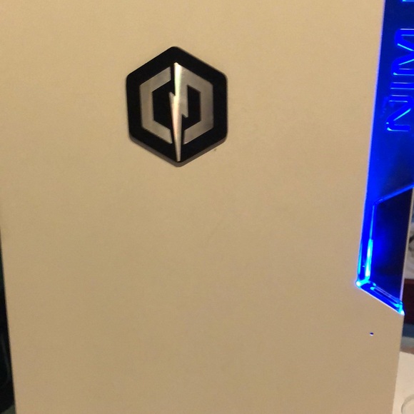 Cyber Power PC - Picture 3 of 5